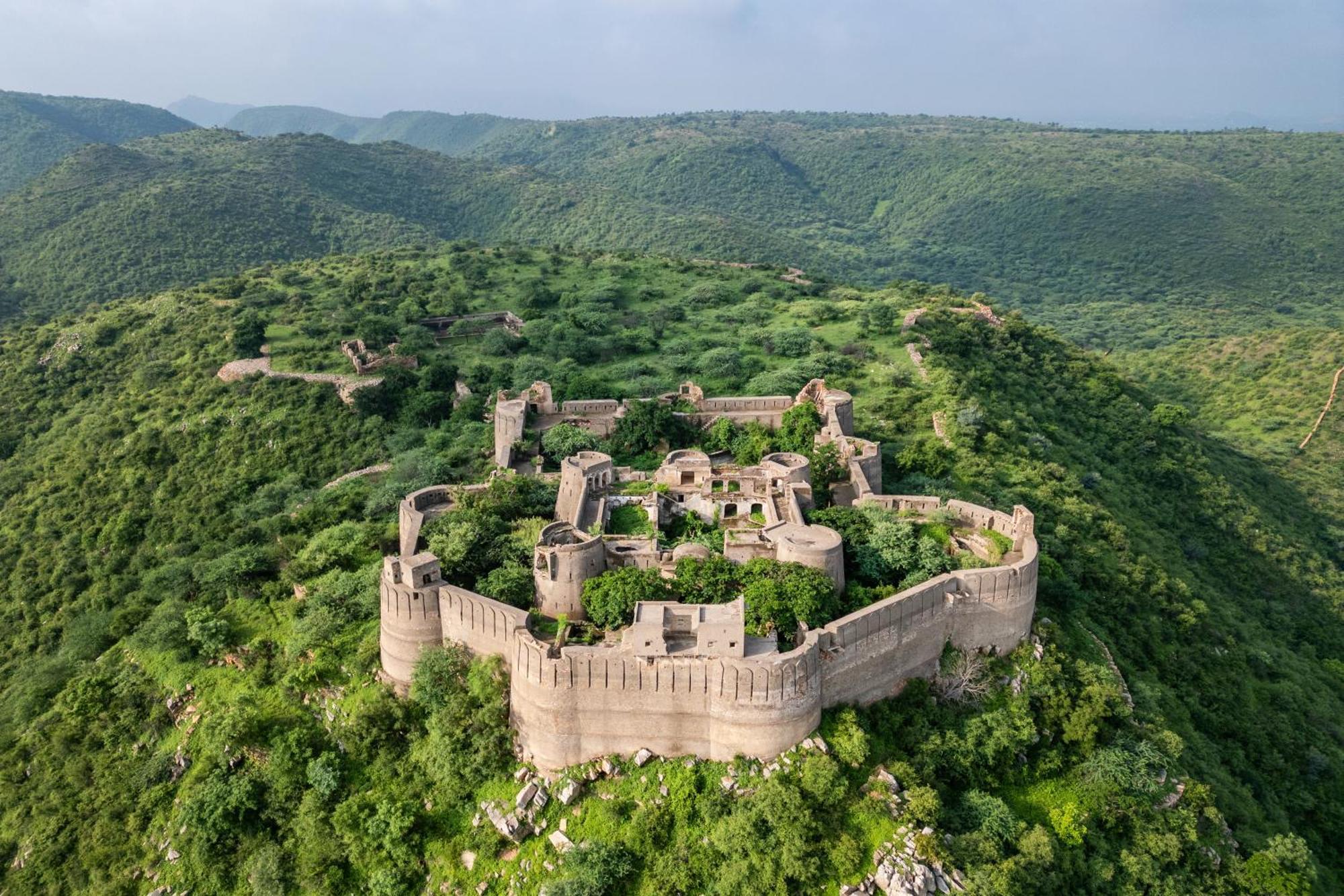 Dhulagarh Heritage Palace Hotel Near Jaipur Bānskhoh Buitenkant foto